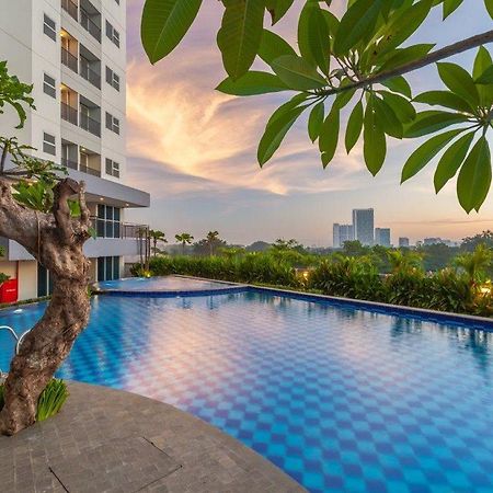 Ramada By Wyndham Serpong Exterior foto
